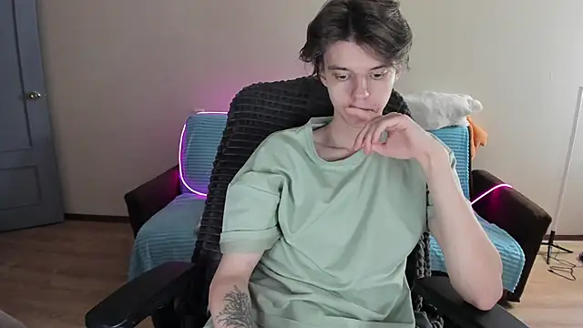 Liam sexy1 online show from 01-14-25, 02:11