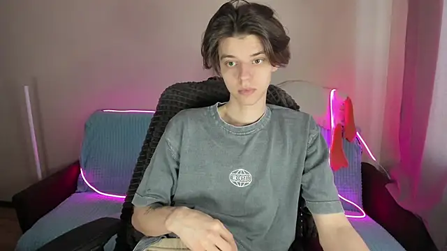 Liam sexy1 online show from 02-16-25, 01:38