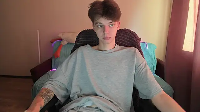 Liam sexy1 online show from 09-29-25, 02:44