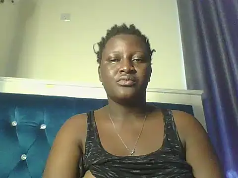 Snapshot of Heavy_ass chatting on 05-06-26, 06:08 Heavy ass online show from 05-06-26, 06:08