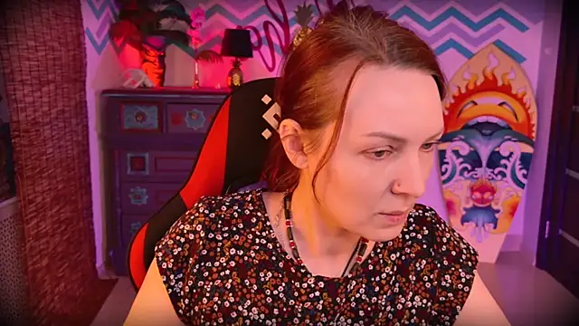 VandaRossi online show from 11-04-25, 09:52