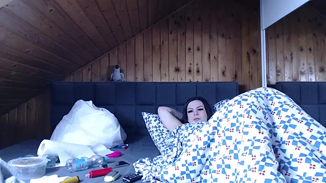 BoeseMoni1998 online show from 09-09-25, 09:53