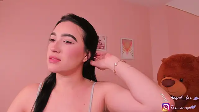 angeel fox online show from 09-17-25, 04:03