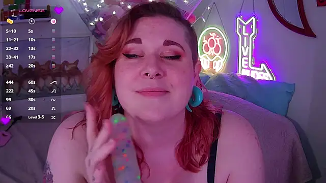 opalreigning online show from 01-16-25, 02:08