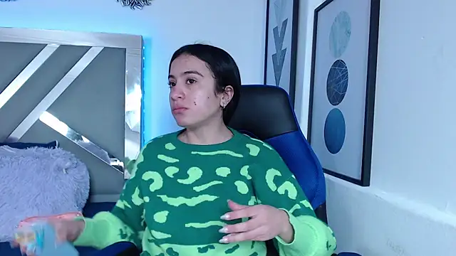 ZaraDames  online show from 12-30-24, 12:54