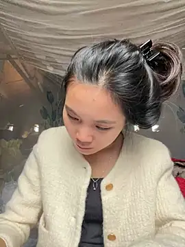 Snapshot of Be-MyMy chatting on 01-24-25, 03:11 Be-MyMy online show from 01-24-25, 03:11