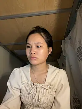 Snapshot of Be-MyMy chatting on 02-16-25, 12:52 Be-MyMy online show from 02-16-25, 12:52