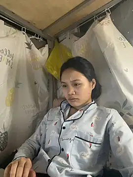 Snapshot of Be-MyMy chatting on 03-02-25, 02:51 Be-MyMy online show from 03-02-25, 02:51