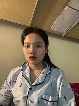 Snapshot of Be-MyMy chatting on 03-09-25, 11:25 Be-MyMy online show from 03-09-25, 11:25