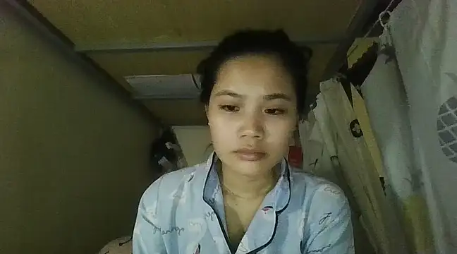 Snapshot of Be-MyMy chatting on 03-15-25, 06:36 Be-MyMy online show from 03-15-25, 06:36