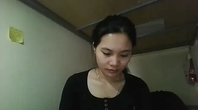 Snapshot of Be-MyMy chatting on 03-21-25, 01:56 Be-MyMy online show from 03-21-25, 01:56