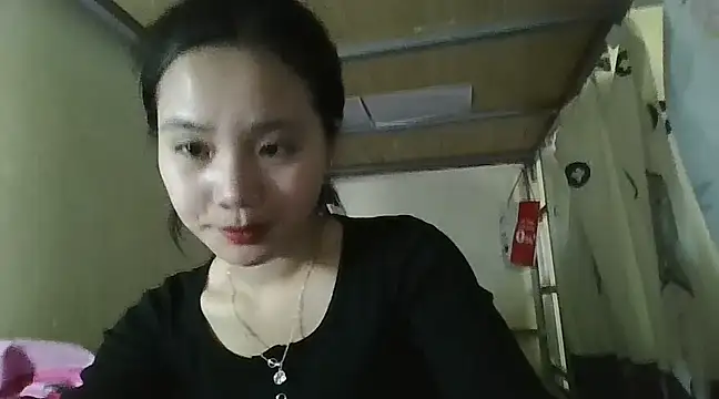 Snapshot of Be-MyMy chatting on 03-21-25, 05:00 Be-MyMy online show from 03-21-25, 05:00