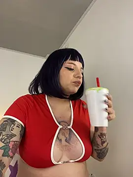 sophia goth online show from 12-23-25, 05:27