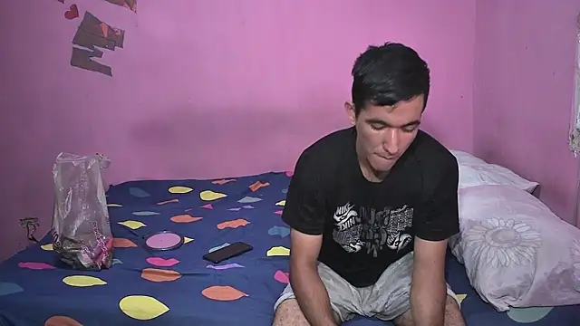 Sweetiefoxxx online show from 04-09-26, 06:57