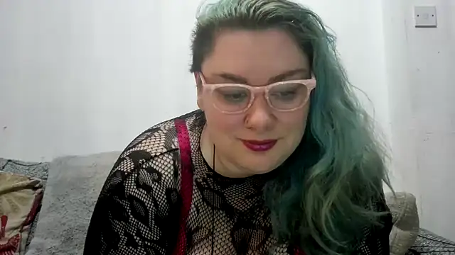 Bustycurves online show from 04-03-26, 11:25