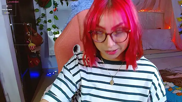 Littlerouse  online show from 04-29-26, 09:13