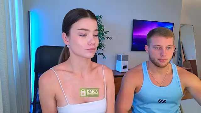 Jony and Jessica online show from 06-12-26, 05:28