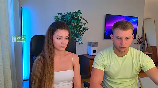 Jony and Jessica online show from 07-11-26, 04:04
