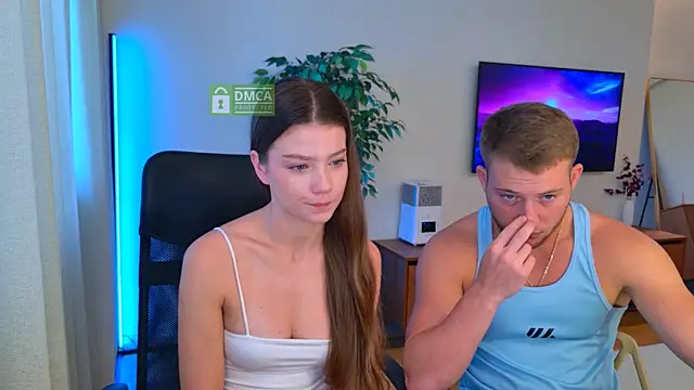 Jony and Jessica online show from 07-21-26, 06:27