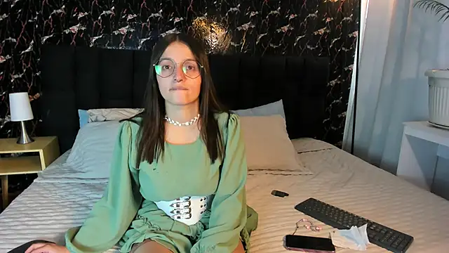 Elecktra sweet online show from 10-18-25, 07:47