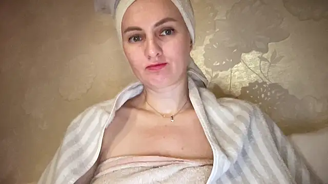 Viola sweet online show from 10-23-25, 11:46