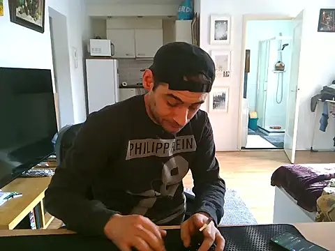 mihaimichael online show from 06-17-26, 01:23