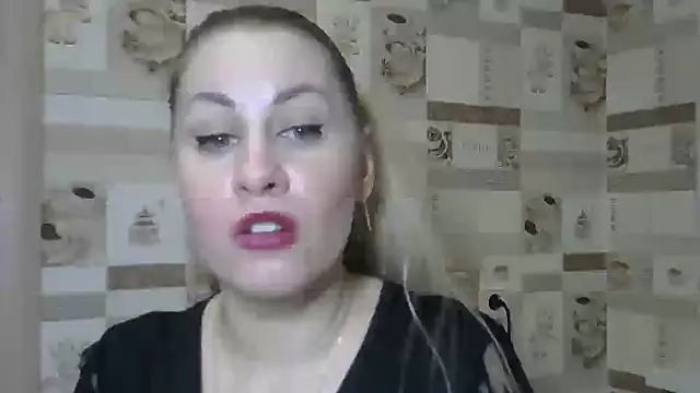 TherestlessKitty online show from 02-14-25, 09:24