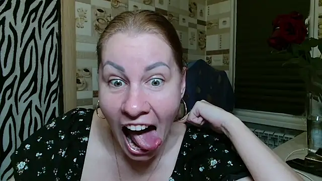 Snapshot of TherestlessKitty chatting on 06-23-26, 10:19 TherestlessKitty online show from 06-23-26, 10:19