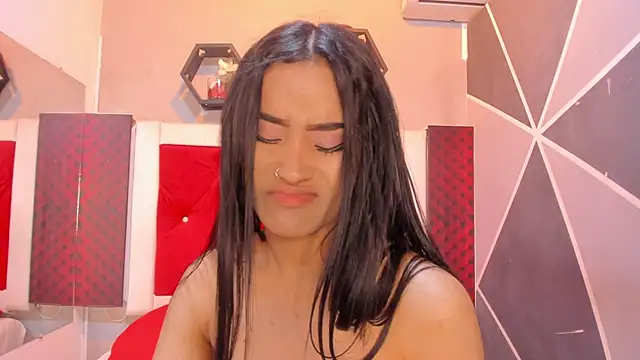 Snapshot of Karoll014 chatting on 01-19-26, 12:09 Karoll014 online show from 01-19-26, 12:09