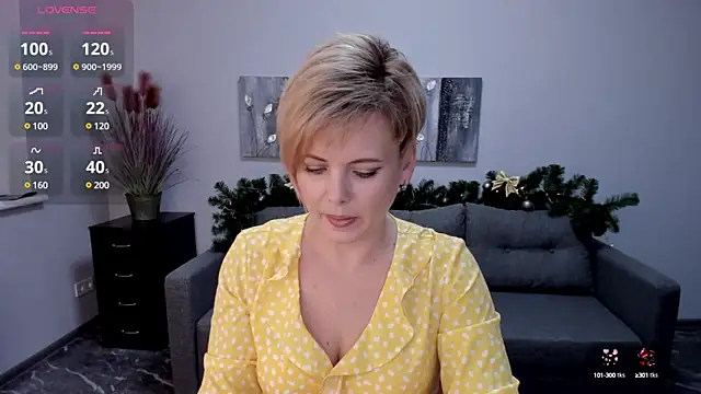 Julia Wilsone online show from 01-02-25, 04:02