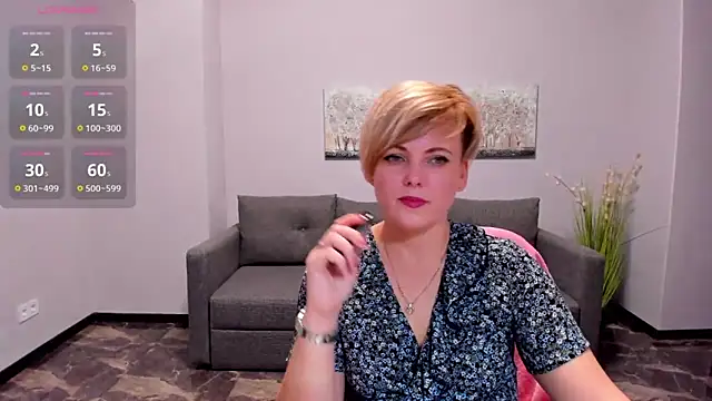 Julia Wilsone online show from 03-12-25, 12:57