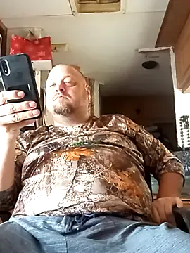 Snapshot of tjmacksjr chatting on 11-30-25, 06:56 tjmacksjr online show from 11-30-25, 06:56