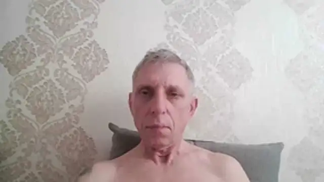 Snapshot of BobbyXRoyal chatting on 06-02-26, 04:36 BobbyXRoyal online show from 06-02-26, 04:36