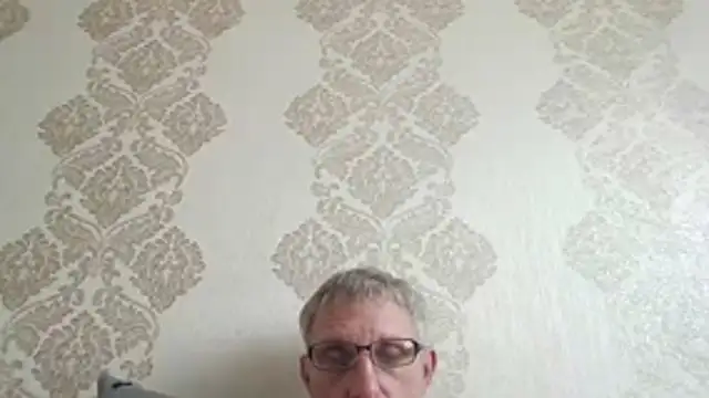 Snapshot of BobbyXRoyal chatting on 07-04-26, 02:23 BobbyXRoyal online show from 07-04-26, 02:23