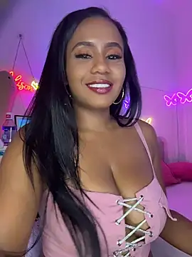AlisonHoot69 online show from 05-26-26, 11:01