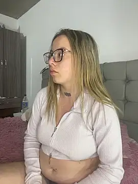 Cristal v 1 online show from 02-22-26, 03:40