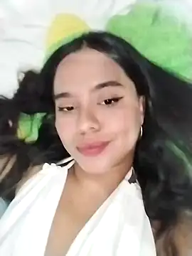 Snapshot of Marilyn-Cooper chatting on 12-15-24, 05:31 Marilyn-Cooper online show from 12-15-24, 05:31