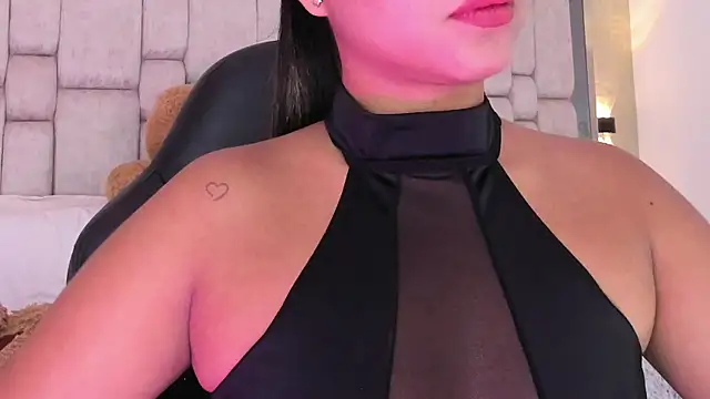 Snapshot of Marilyn-Cooper chatting on 01-19-25, 09:55 Marilyn-Cooper online show from 01-19-25, 09:55