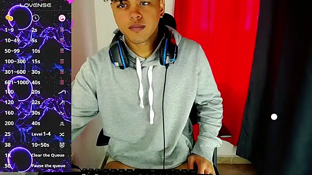 Snapshot of Ares_ttoter chatting on 12-20-24, 02:05 Ares ttoter online show from 12-20-24, 02:05
