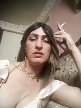 Snapshot of ingishemale1 chatting on 02-23-26, 02:09 ingishemale1 online show from 02-23-26, 02:09