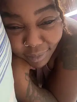 Goddess Nafeesha online show from 10-12-25, 05:45