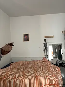 Goddess Nafeesha online show from 10-29-25, 03:03