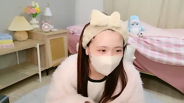 Sayuringo  online show from 01-16-26, 02:43