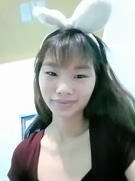 Snapshot of Lonalysexy chatting on 07-12-26, 12:01 Lonalysexy online show from 07-12-26, 12:01