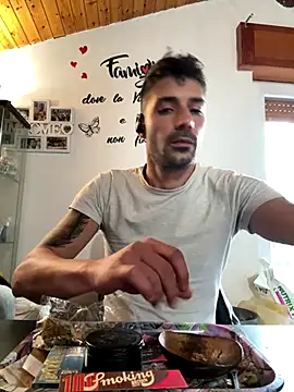 fisicato online show from 10-08-25, 02:47