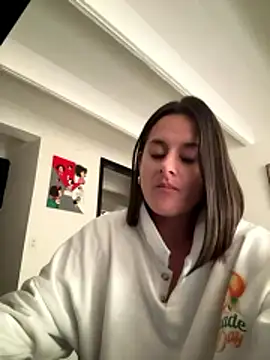 Alice milf  online show from 01-15-26, 04:33