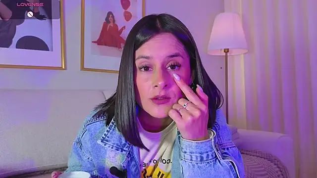 Alice milf  online show from 03-28-26, 03:11