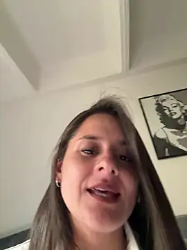 Alice milf  online show from 04-05-26, 09:01