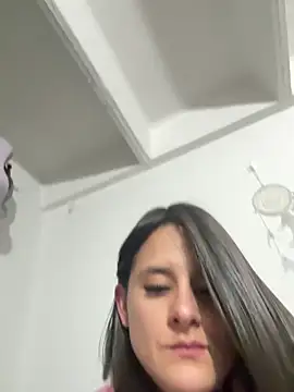 Alice milf  online show from 05-30-26, 12:35
