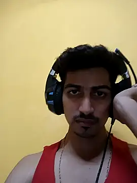 Snapshot of INDIAN_PRINCE_01 chatting on 03-02-25, 03:37 INDIAN PRINCE 01 online show from 03-02-25, 03:37